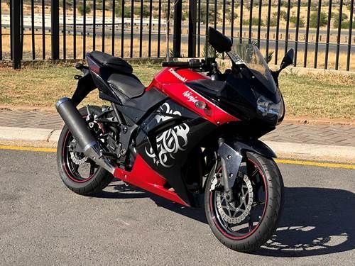 Kawasaki NINJA in Namibia