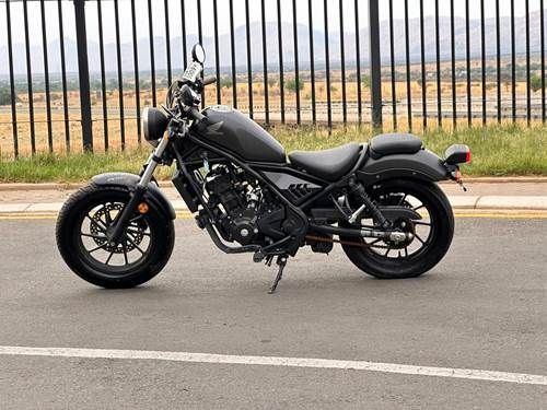 Honda REBEL 250 in Namibia