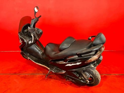 Yamaha MAJESTY 125 in Namibia