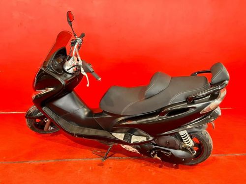 Yamaha MAJESTY 125 in Namibia