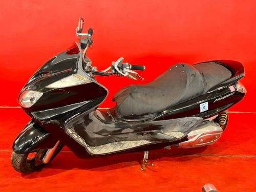 Yamaha GRAND MAJESTY 250 in Namibia