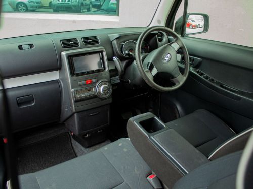 Daihatsu MOVE CONTE in Namibia