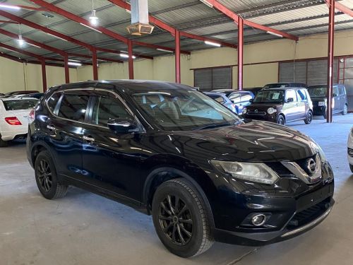 Nissan X-TRAIL in Namibia