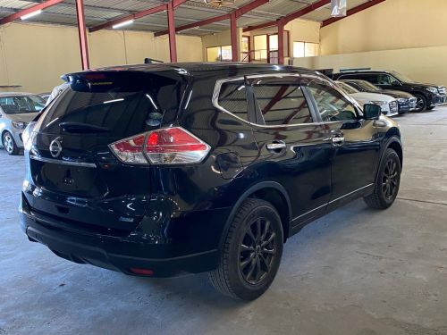 Nissan X-TRAIL in Namibia