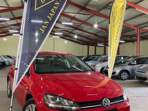 Volkswagen GOLF 7 TSI in Namibia