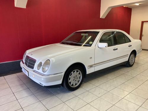 Used Mercedes-Benz E 240 a/t 4 Door for sale in Swakopmund