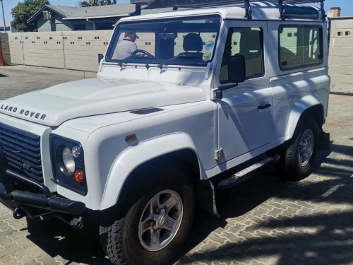 Used Land Rover Defender 90 2.2 Puma Td4 man for sale in Swakopmund