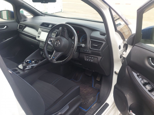 Nissan Leaf Azeo G Grade electrical a/t 5 Door in Namibia