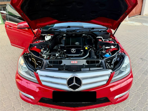 Mercedes-Benz C180 in Namibia
