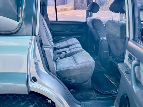 Toyota Land Cruiser J80 4500 EFI in Namibia
