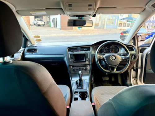 Volkswagen Golf 7 in Namibia