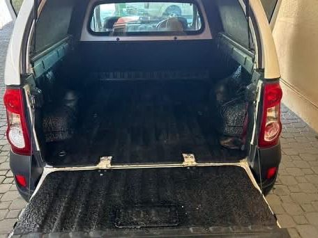 Nissan Np 200 Safty PU in Namibia