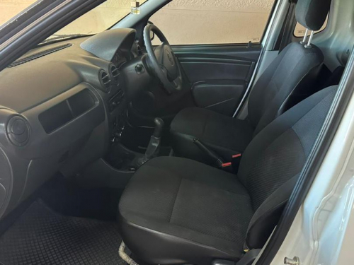Nissan Np 200 Safty PU in Namibia