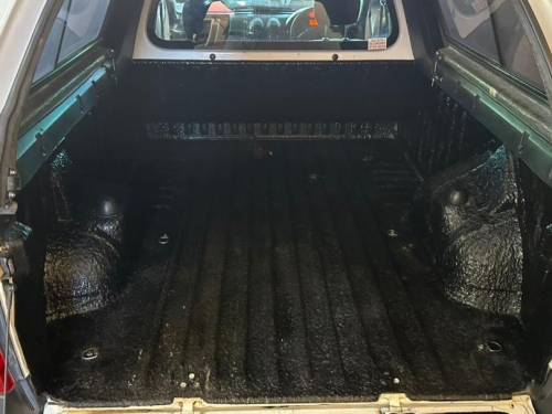 Nissan Np 200 Safty PU in Namibia