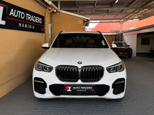 Used BMW M50D for sale in Windhoek