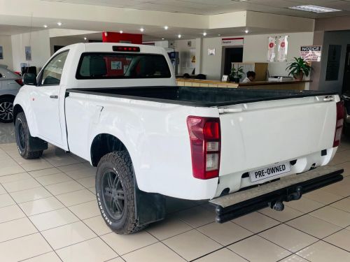 Isuzu KB 250 in Namibia