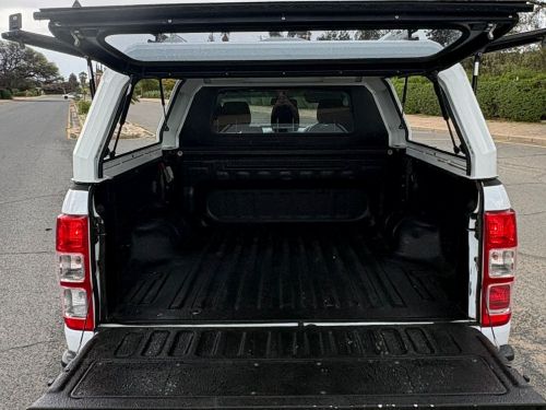 Ford Ford Ranger Diesel D/Cab 4x42.2 XLS in Namibia