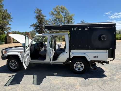 Toyota Toyota Landcruiser Double Cab V8 Diesel in Namibia