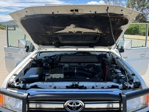 Toyota Toyota Landcruiser Double Cab V8 Diesel in Namibia