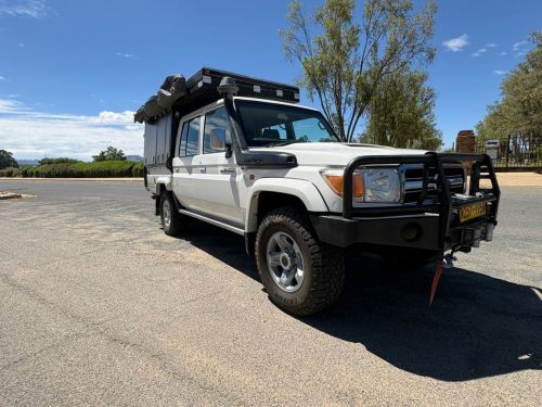 Toyota Toyota Landcruiser Double Cab V8 Diesel in Namibia