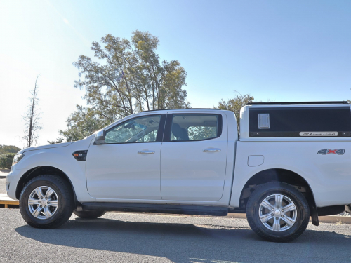 Pre-owned Ford Ranger 2.2 4x4 XLS Double cab Diesel Automatic for sale in 