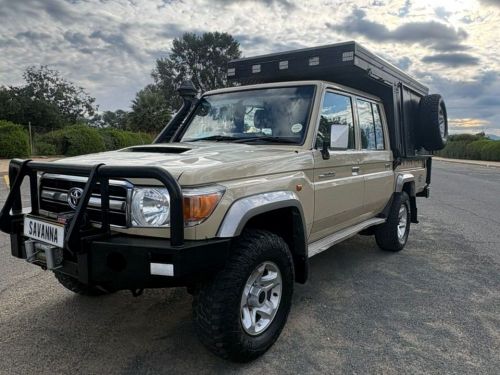Toyota Toyota Landcruiser V8 Double Cab Diesel 4x4 in Namibia