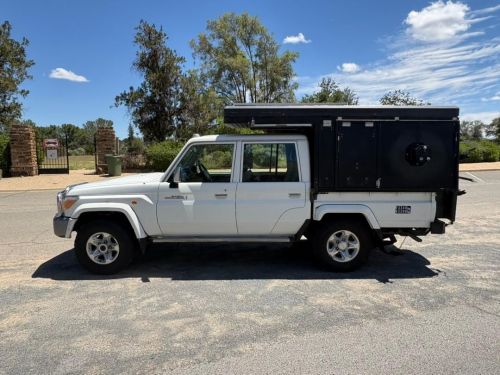 Toyota Toyota Landcruiser V8 Double Cab Diesel 4x4 in Namibia