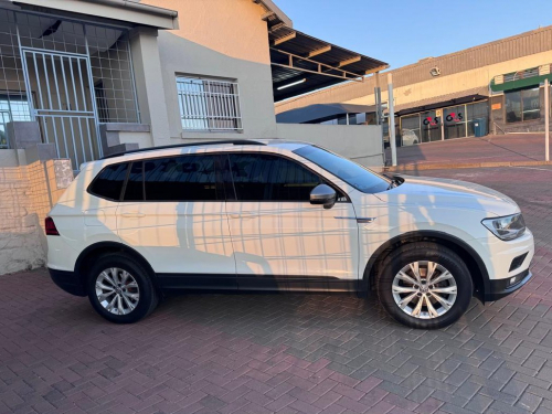 Volkswagen Tiguan Allspace 1.4 TSI Trendline DSG (110kW) in Namibia