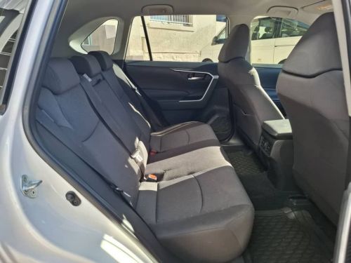 Toyota Rav 4 2.0 GX CVT in Namibia