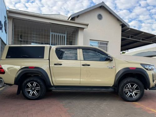 Toyota Hilux 2.4 X-Raider GD-6 4X4 D/C in Namibia