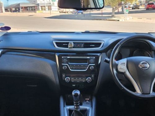 Nissan Qashqai 1.2T Acenta in Namibia