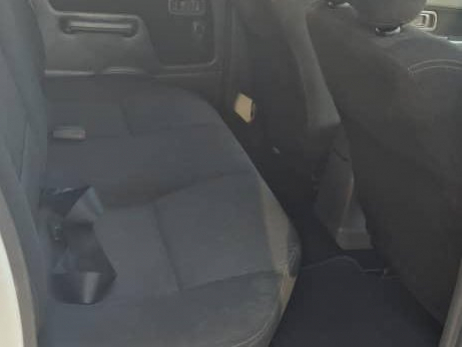 Nissan Hardbody NP300 2.5 TDi 4x4 in Namibia