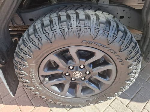 Toyota Hilux 2.8 GD-6 RB LEGEND 4x4 A/T P/U E/CAB in Namibia