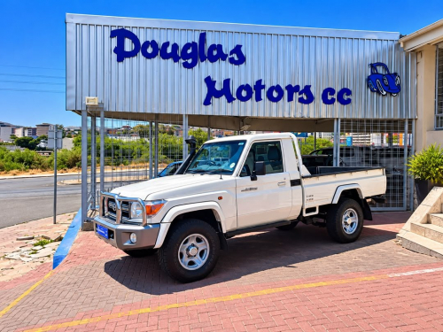 Toyota Land Cruiser 79 4.0P S/C in Namibia