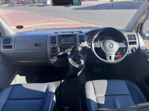 Volkswagen T5 Caravelle 2.0 BiTDi DSG 4MOT in Namibia