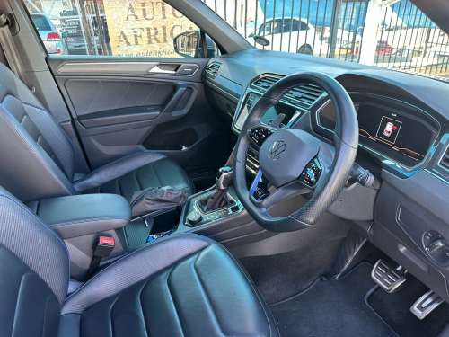 Volkswagen Tiguan 2.0R TSi DSG 235 KW in Namibia