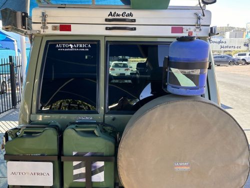 Toyota Landcruiser 4.5 V8 Camper Alu-cab Conversion in Namibia
