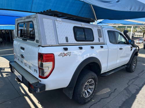 Ford Ford Ranger  3.2 Super-cab 4x4 in Namibia
