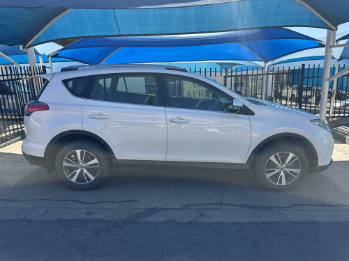 Toyota RAV4   4x4 in Namibia