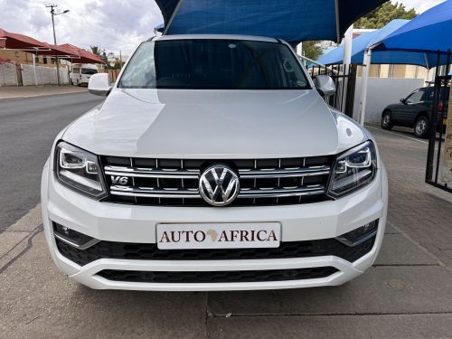 Volkswagen Amarok 3.0 Hi-Line 165 KW TDI V6 A/T D/C 4 Motion in Namibia