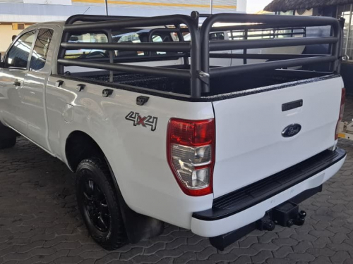Ford RANGER 2.2 XL 4X4 EXT CAB MAN in Namibia