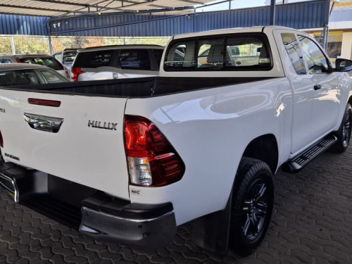 Toyota HILUX 2.4 GD6 RAIDER 4X2 EXT/CAB in Namibia