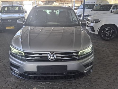 Volkswagen TIGUAN 1.4 TSI COMFORTLINE DSG in Namibia