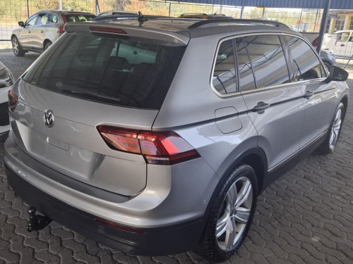Volkswagen TIGUAN 1.4 TSI COMFORTLINE DSG in Namibia