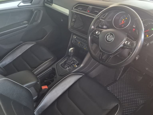 Volkswagen TIGUAN 1.4 TSI COMFORTLINE DSG in Namibia