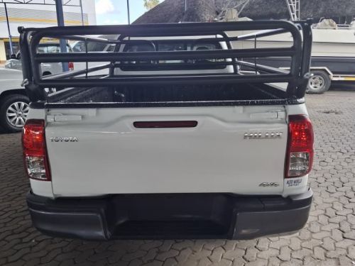 Toyota HILUX 2.4 GD6 SRX 4X4 S/CAB in Namibia