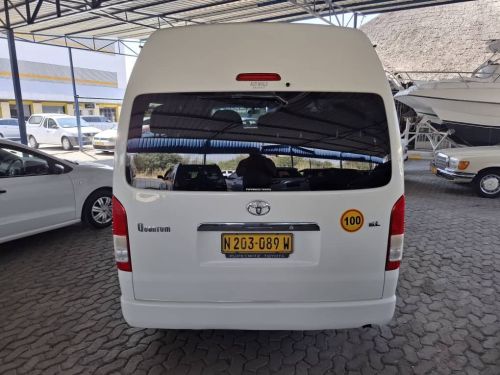 Toyota QUANTUM 2.5 D4D GL 14 SEATER in Namibia