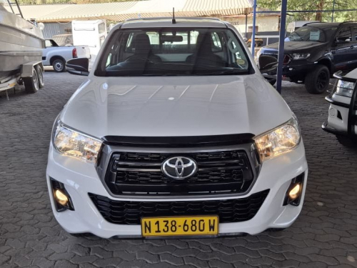 Toyota HILUX 2.4 GD6 SRX 4X4 S/CAB MAN in Namibia