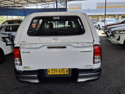 Toyota HILUX 2.4 GD6 SRX 4X4 S/CAB MAN in Namibia