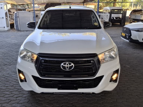 Toyota HILUX 2.4 GD6 SRX 4X4 D/CAB AUTO in Namibia
